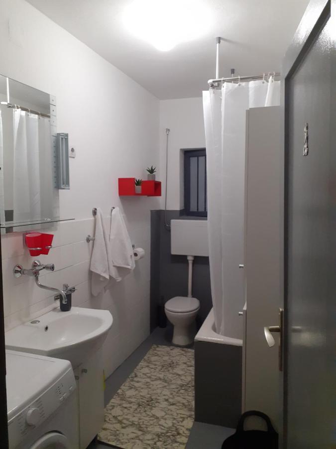 Apartment Marinero 希贝尼克 外观 照片
